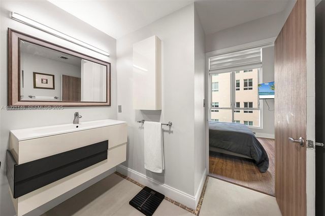 9066 SW 73rd Ct 405, Miami, FL 33156