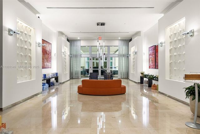 9066 SW 73rd Ct 405, Miami, FL 33156