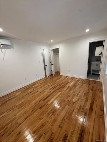14590 226th Street, Springfield Gardens, NY 11413