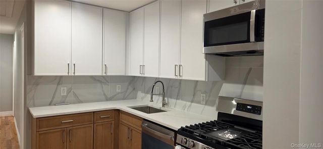14590 226th Street, Springfield Gardens, NY 11413
