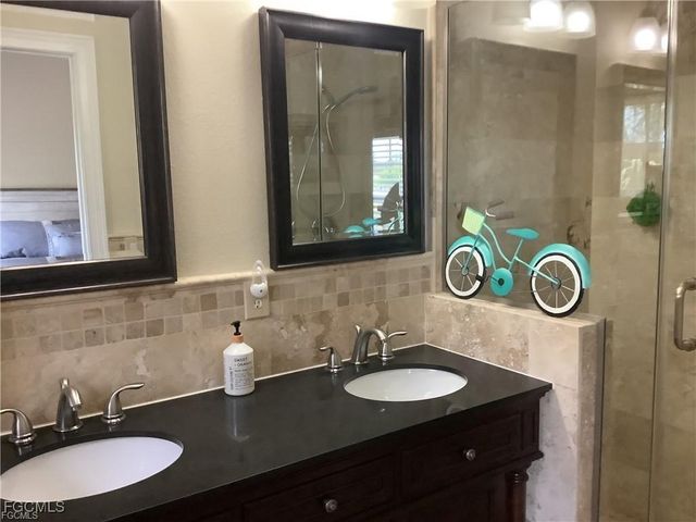 8584 Athena CT, Lehigh Acres, FL 33971