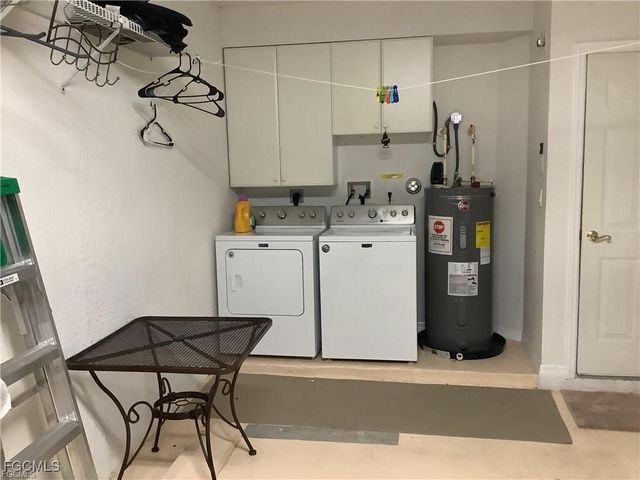 8584 Athena CT, Lehigh Acres, FL 33971