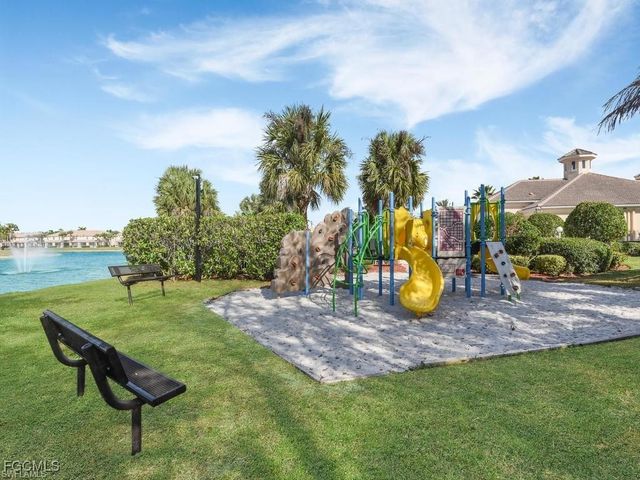 8584 Athena CT, Lehigh Acres, FL 33971