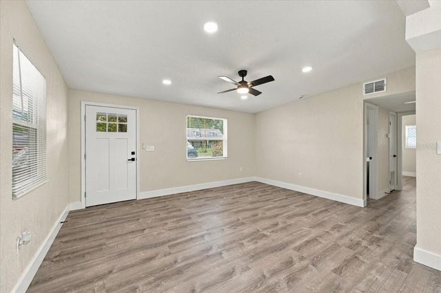 240 WESTWOOD AVENUE, Winter Haven, FL 33880