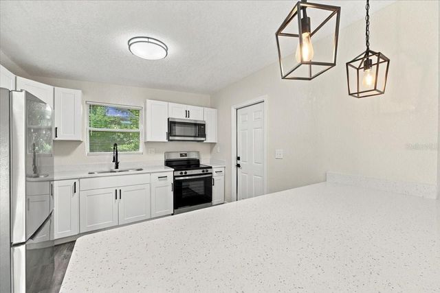 240 WESTWOOD AVENUE, Winter Haven, FL 33880