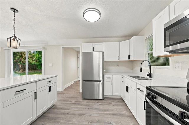 240 WESTWOOD AVENUE, Winter Haven, FL 33880