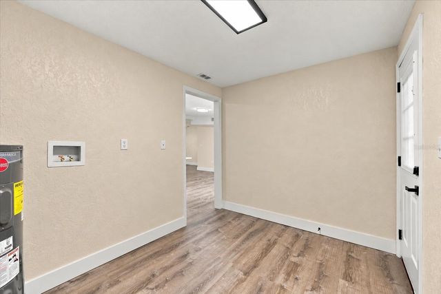 240 WESTWOOD AVENUE, Winter Haven, FL 33880