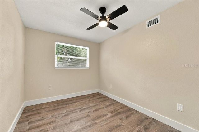 240 WESTWOOD AVENUE, Winter Haven, FL 33880