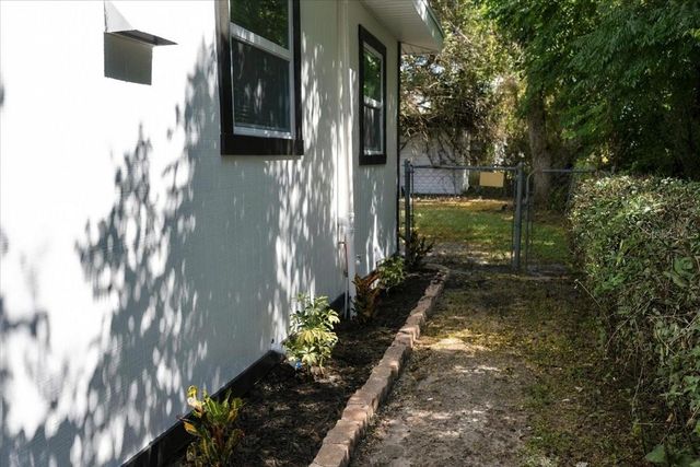 240 WESTWOOD AVENUE, Winter Haven, FL 33880