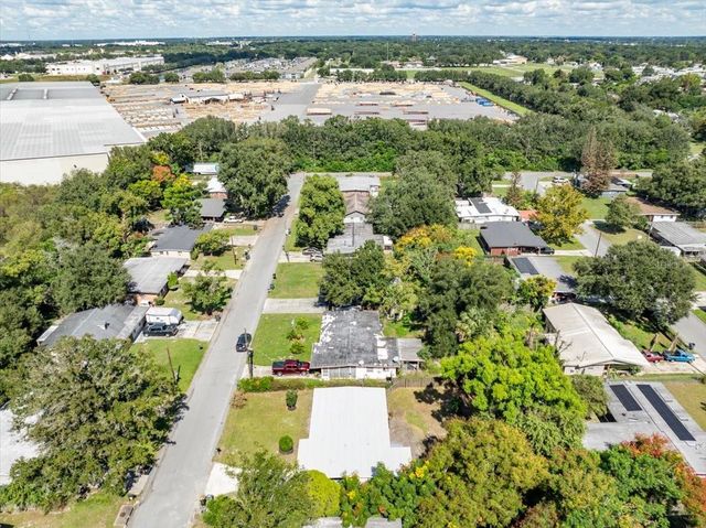 240 WESTWOOD AVENUE, Winter Haven, FL 33880