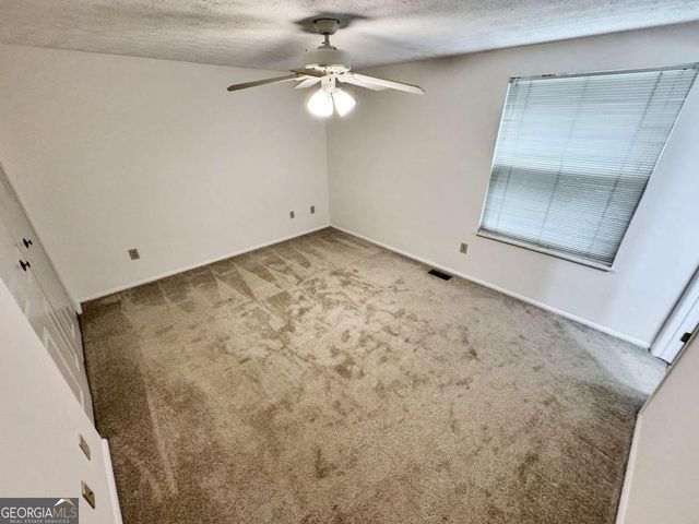 100 Roswell Farms Court, Roswell, GA 30075