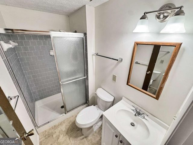 100 Roswell Farms Court, Roswell, GA 30075