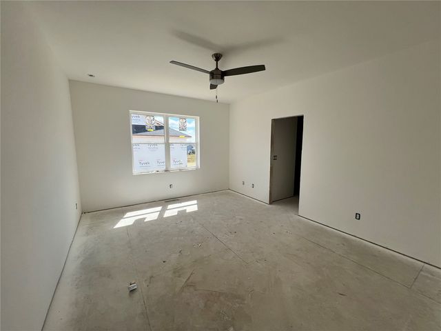1443 Cardinal Drive, Fairfax, IA 52228