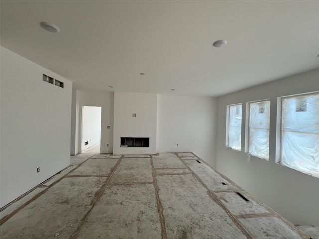 1443 Cardinal Drive, Fairfax, IA 52228