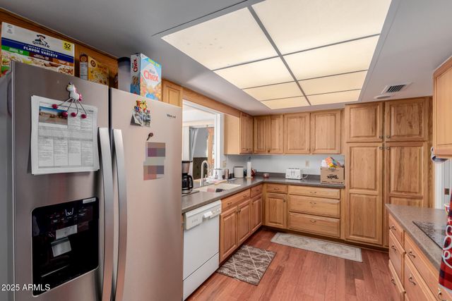 10023 W PLEASANT VALLEY Road, Sun City, AZ 85351