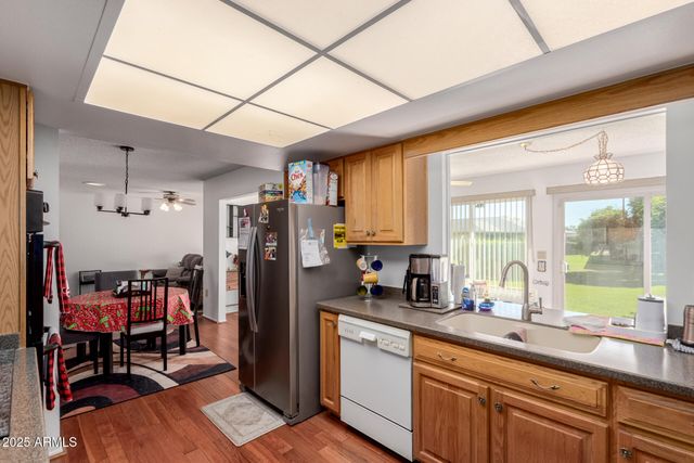 10023 W PLEASANT VALLEY Road, Sun City, AZ 85351