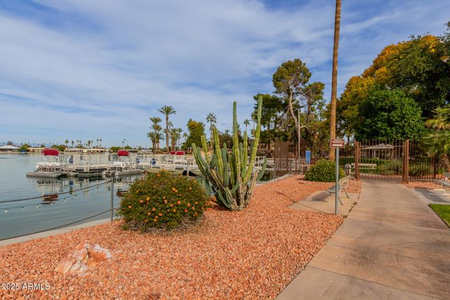 10023 W PLEASANT VALLEY Road, Sun City, AZ 85351