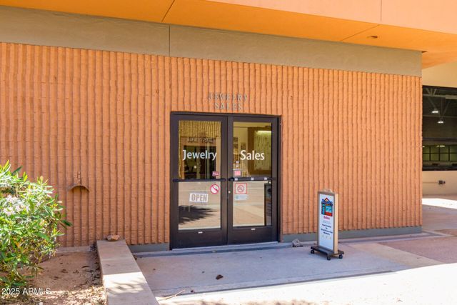 10023 W PLEASANT VALLEY Road, Sun City, AZ 85351