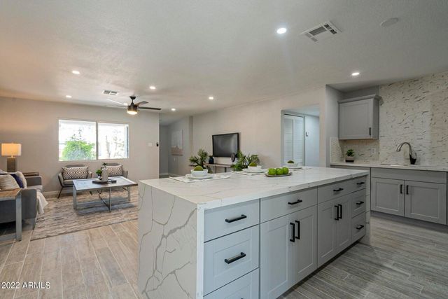 7055 E Willetta Street, Scottsdale, AZ 85257