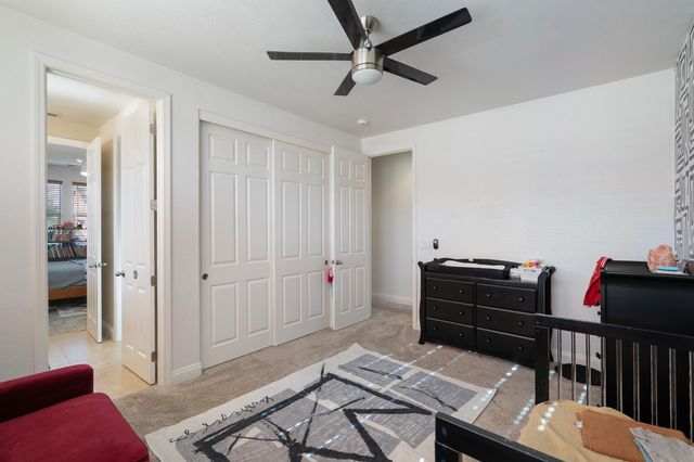 907 Farm House Ln, Rocklin, CA 95765