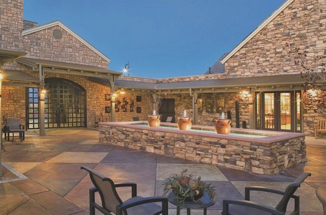 907 Farm House Ln, Rocklin, CA 95765