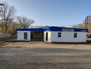 4450 Bull Valley Road A, Mchenry, IL 60050