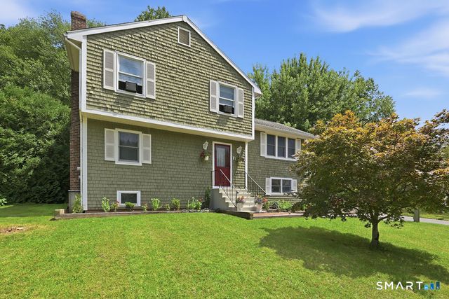 21 Woodside Drive, Farmington, CT 06085