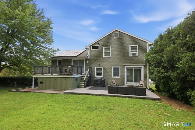21 Woodside Drive, Farmington, CT 06085