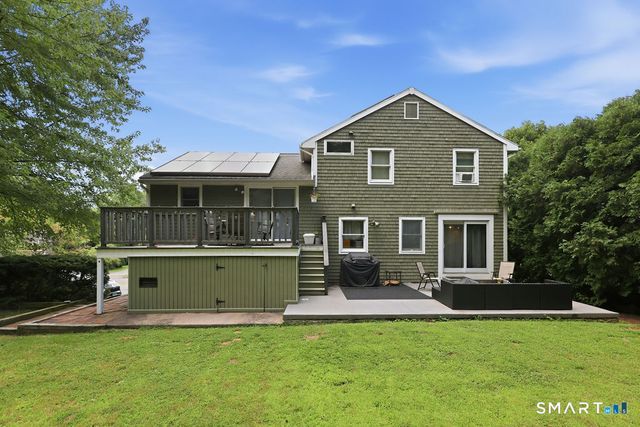 21 Woodside Drive, Farmington, CT 06085