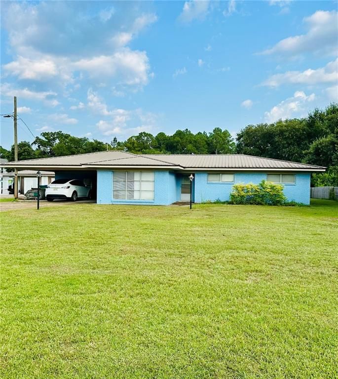 813 Shelton Beach Road, Saraland, AL 36571 — exterior