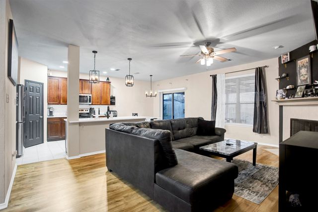 519 Hunters Ridge Drive, Melissa, TX 75454