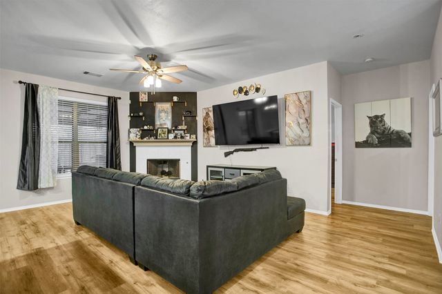 519 Hunters Ridge Drive, Melissa, TX 75454