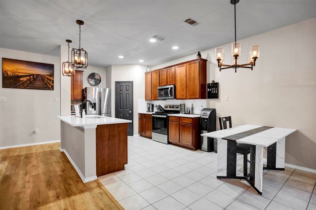 519 Hunters Ridge Drive, Melissa, TX 75454