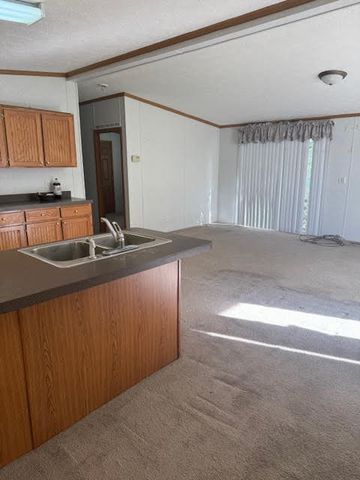 30 Meadowlark Lane, Beecher, IL 60401
