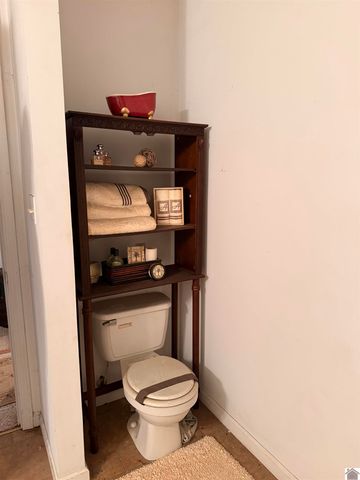 773 Rolling Meadows Road, Grand Rivers, KY 42045