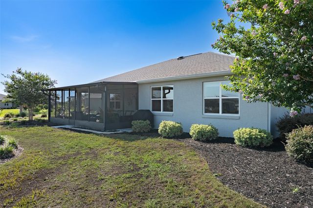 10517 SW 90TH STREET ROAD, Ocala, FL 34481