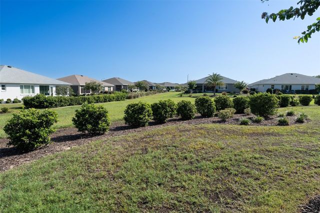 10517 SW 90TH STREET ROAD, Ocala, FL 34481