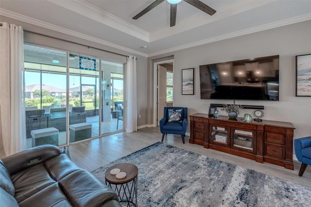 10517 SW 90TH STREET ROAD, Ocala, FL 34481