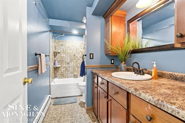 500 S 4th Street, St Clair, MI 48079