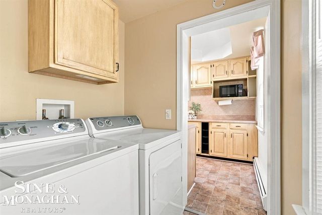500 S 4th Street, St Clair, MI 48079