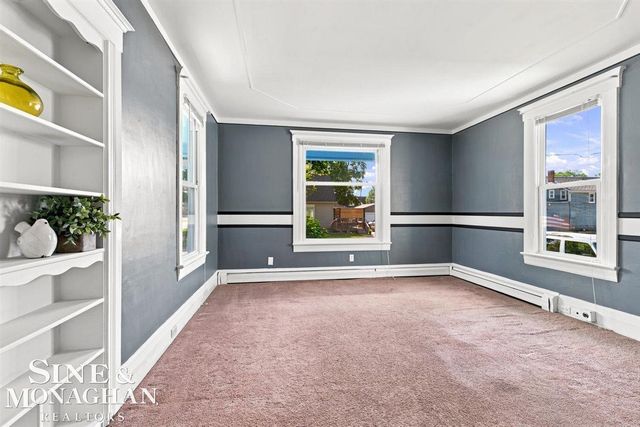 500 S 4th Street, St Clair, MI 48079