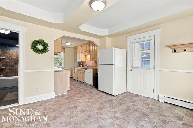 500 S 4th Street, St Clair, MI 48079