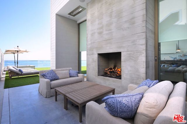 23956 MALIBU Road, Malibu, CA 90265