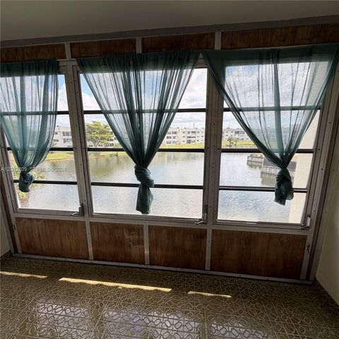 8200 Sunrise Lakes Blvd 308, Sunrise, FL 33322
