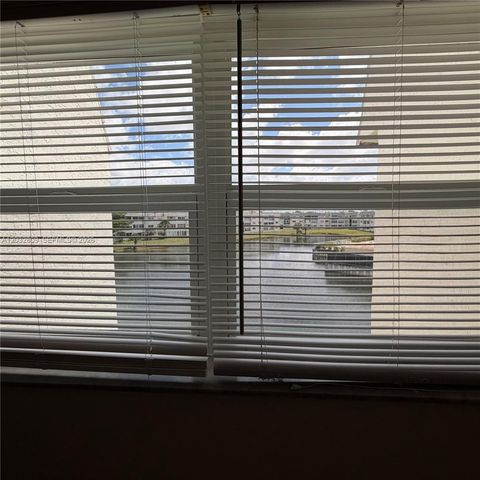 8200 Sunrise Lakes Blvd 308, Sunrise, FL 33322