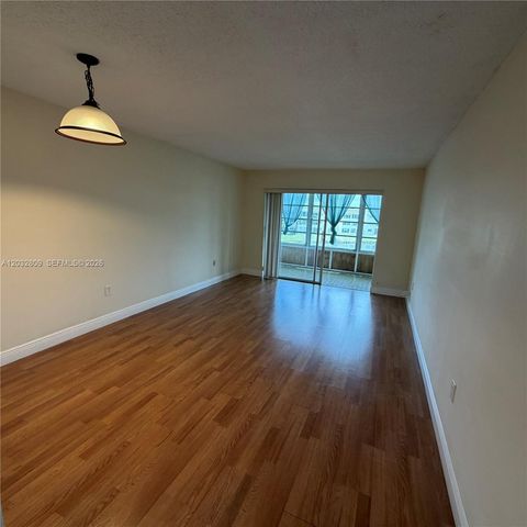 8200 Sunrise Lakes Blvd 308, Sunrise, FL 33322