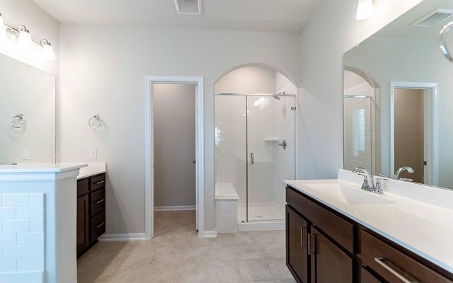 2710 Jasper Oaks Drive, Iowa Colony, TX 77583