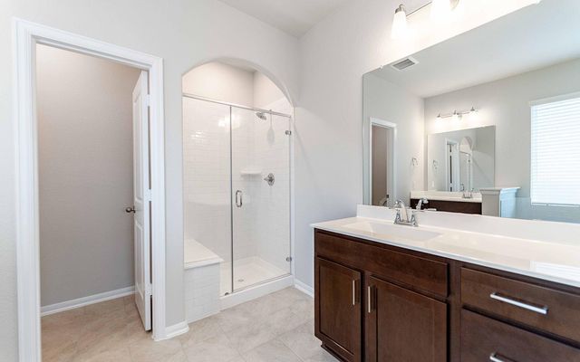 2710 Jasper Oaks Drive, Iowa Colony, TX 77583