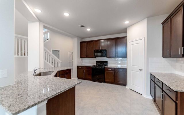 2710 Jasper Oaks Drive, Iowa Colony, TX 77583
