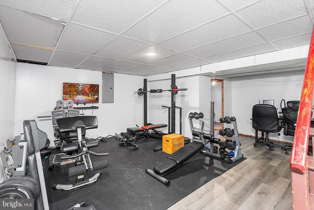 105 CORNELL AVE, Stratford, NJ 08084